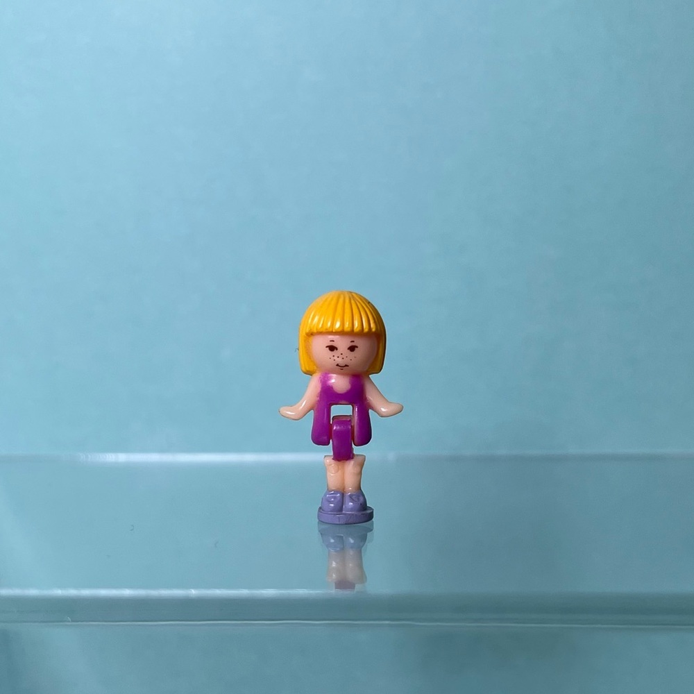 Vintage Polly Pocket 1991 Pullout Playhouse, Midge